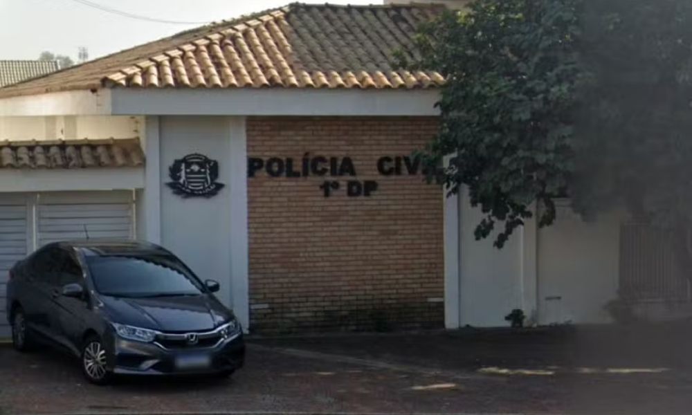 Criminosos invadem 1º Distrito Policial de Sorocaba e rouba armas e drogas