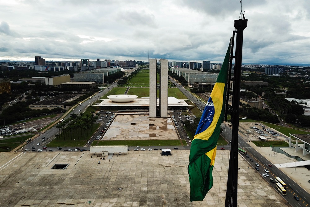 Câmara aprova novas regras para emendas parlamentares após acordo com STF